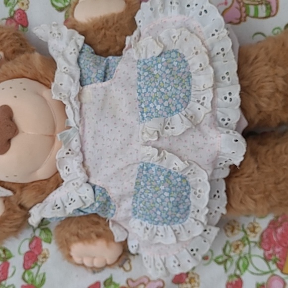 Vintage Furskins Bear - Picture 2 of 5